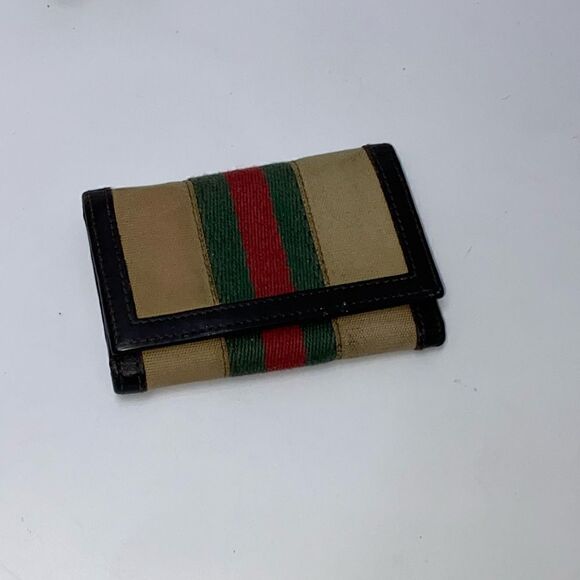 AUTHENTIC GUCCI Web Key Wallet - Picture 1 of 7